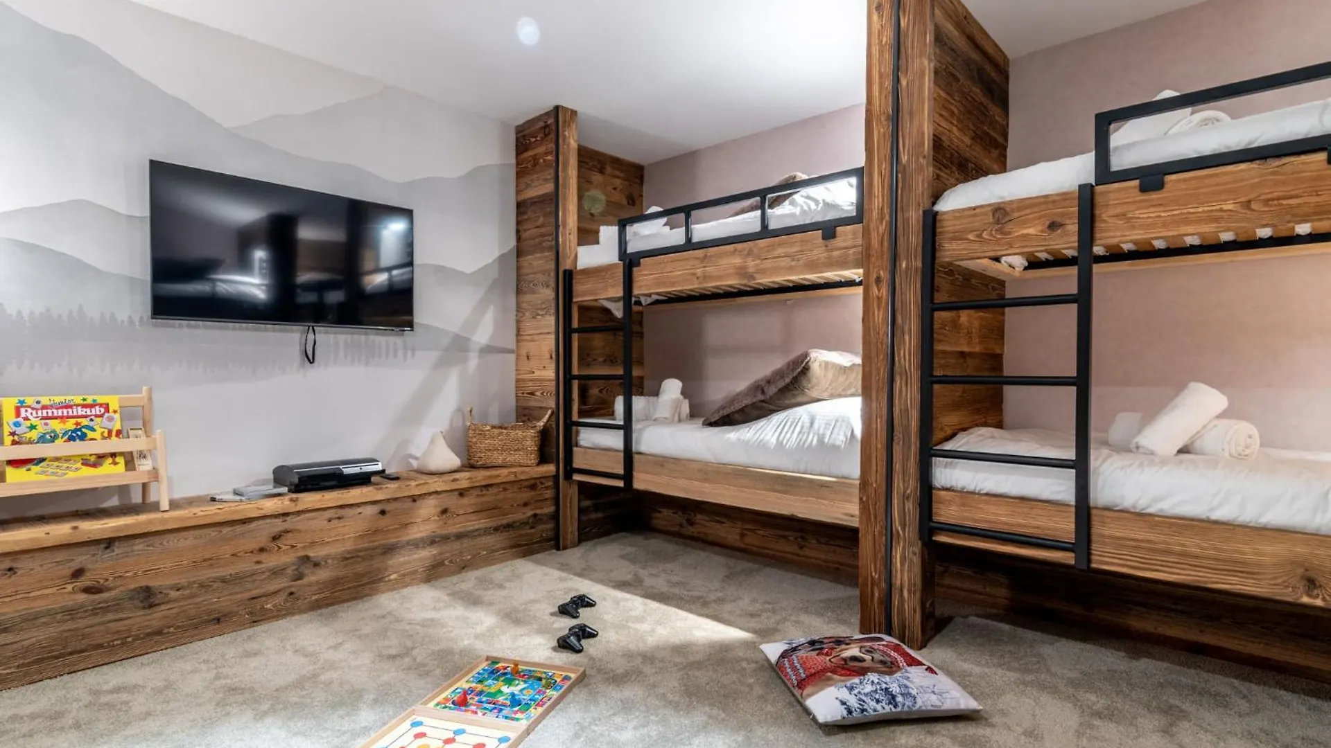 Apartment Le Canvolan By Interhome Tignes